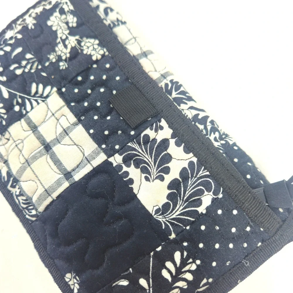 Donna Sharp Quilted Patchwork Wallet Black White Red Snap Close Organizer Clutch